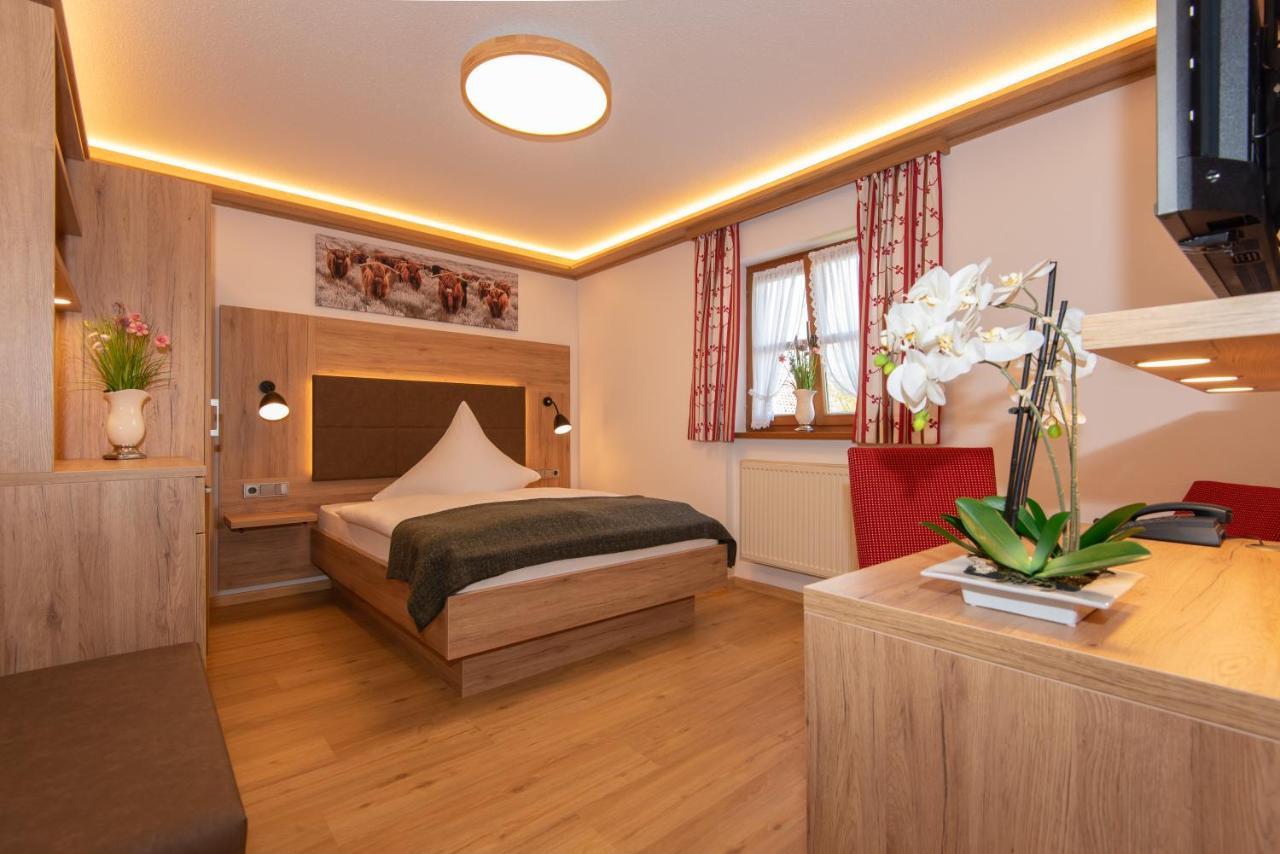 Pension Ludwig Thoma Otterfing Exterior foto